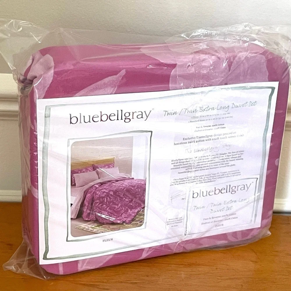 BlueBellGray Twin / Twin XL Dorm Duvet Cover Sham Set Pink Fleur Watercolor New